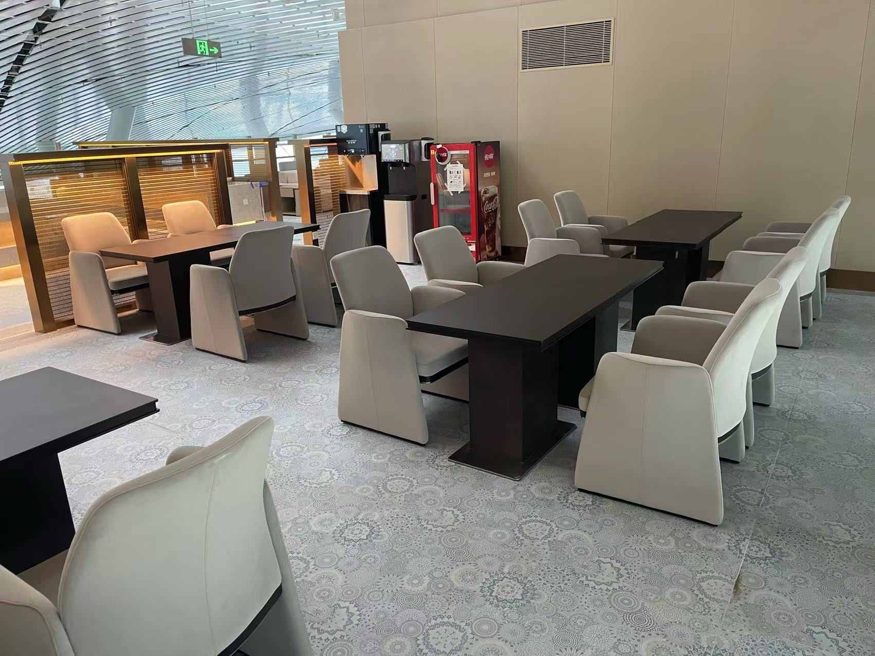 Concourse C First and Business Class Lounge (T2 Domestic) business lounge at Nanchang Changbei International Airport (KHN)