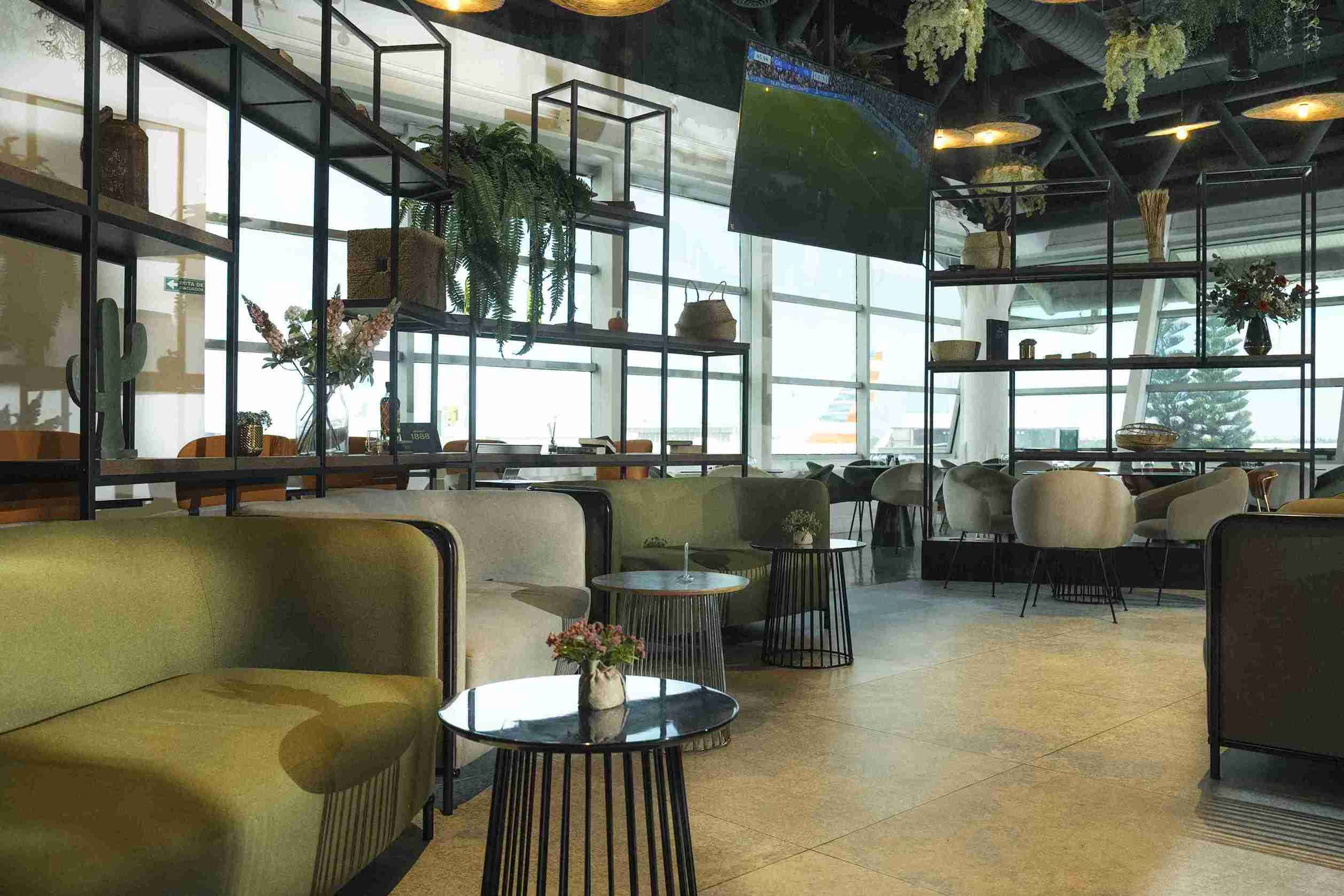 SKY Lounge business lounge at Las Americas International Airport (SDQ)