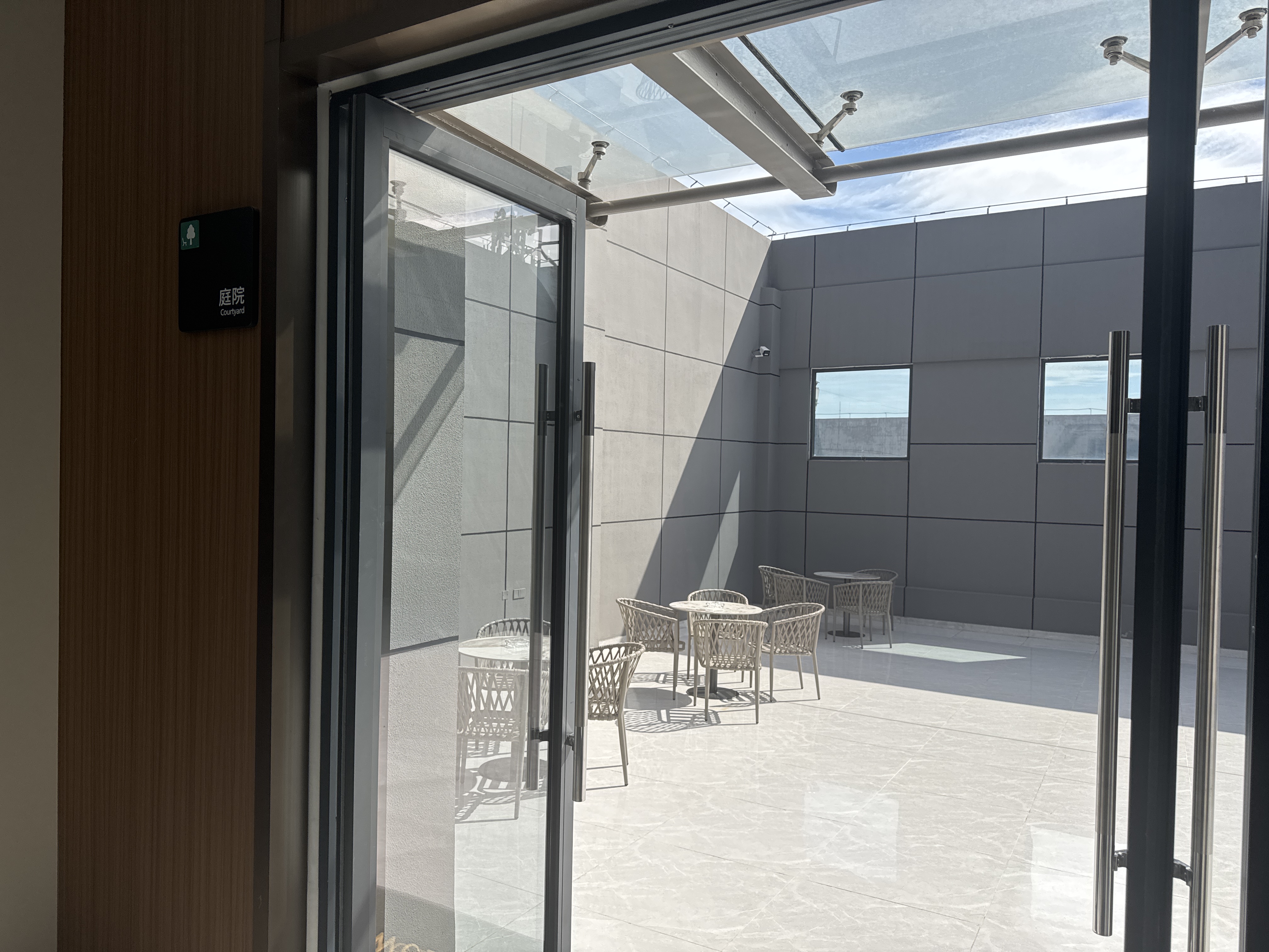 6号休息室(主航站楼) business lounge at Quzhou Airport (JUZ)