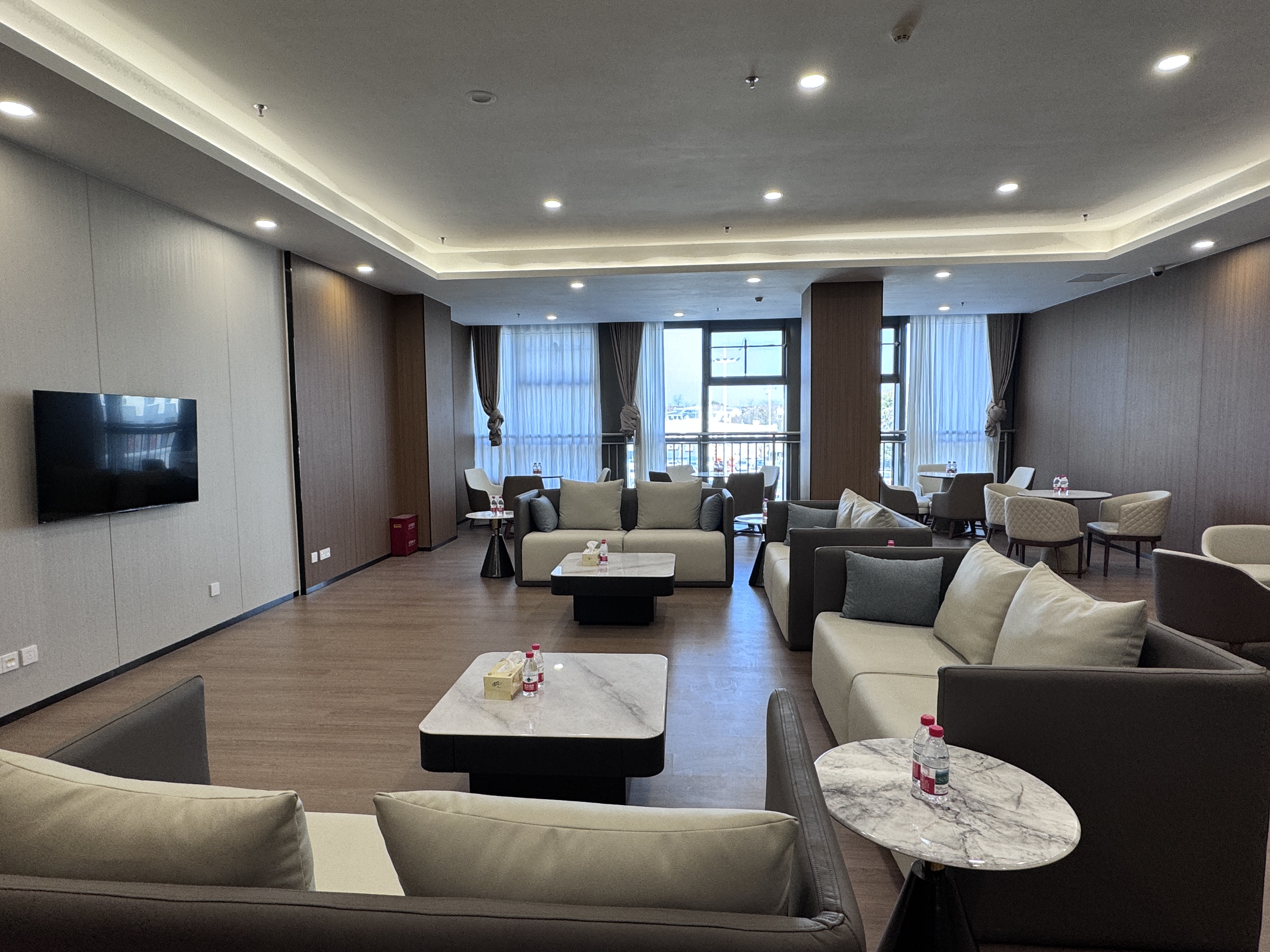 6号休息室(主航站楼) business lounge at Quzhou Airport (JUZ)