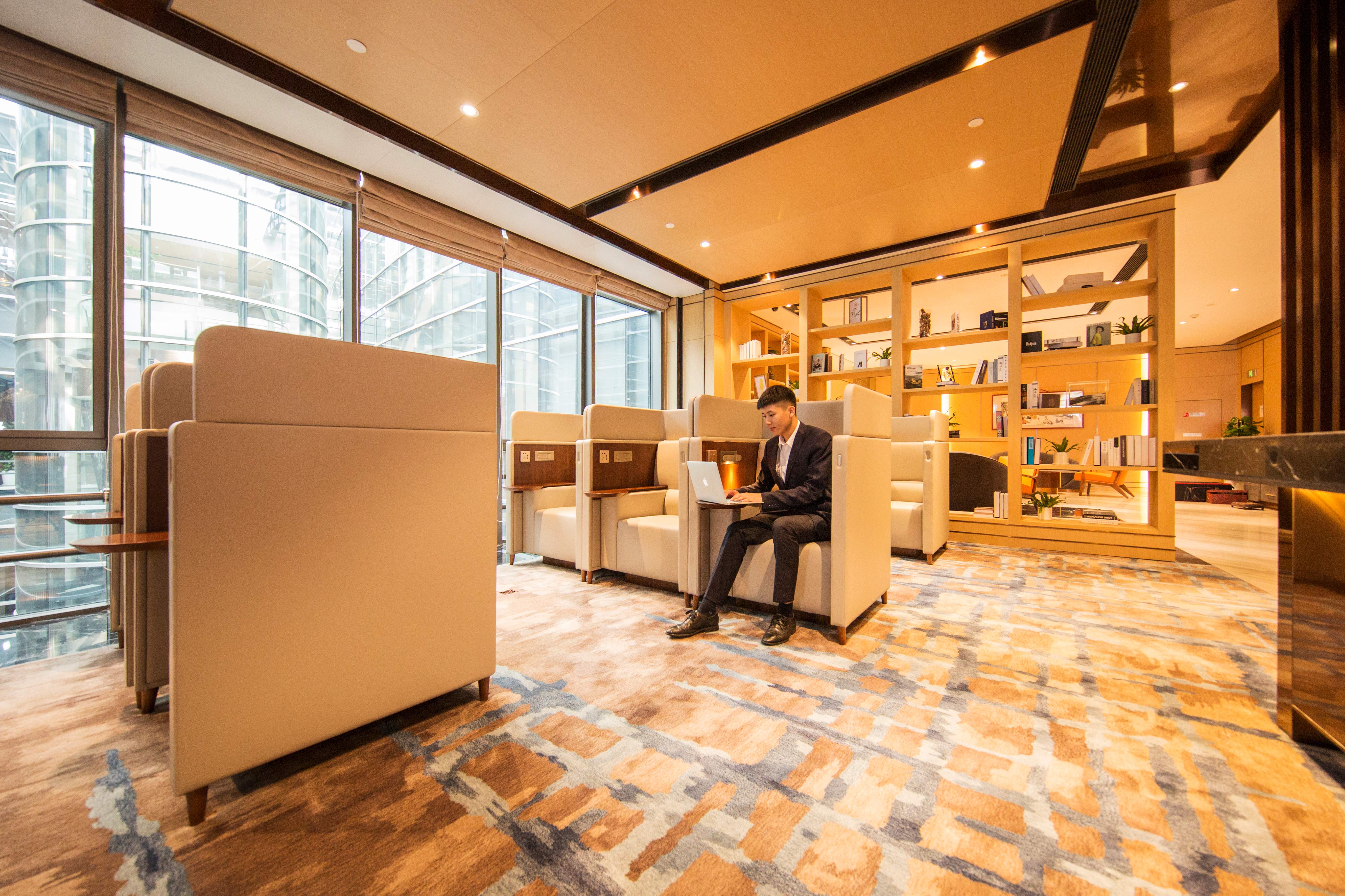 国际环亚机场贵宾室 business lounge at Qingdao Liuting International Airport (TAO)