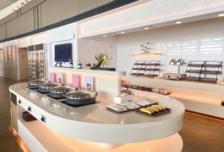 China Eastern First and Business Class VIP Lounge V5 (Main Terminal) business lounge at Qingdao Liuting International Airport (TAO)