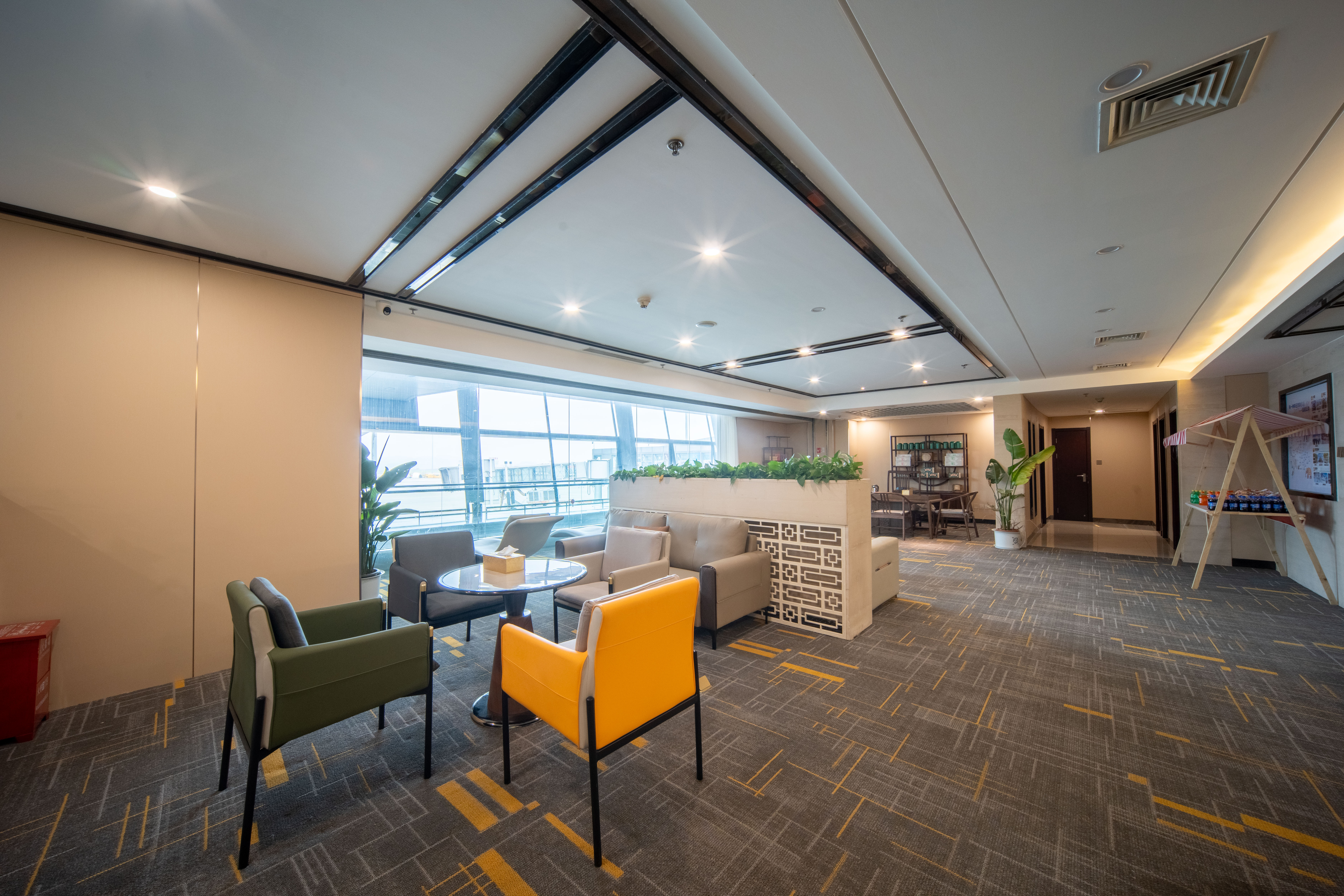 机场旅客服务驿站-月泊厅 business lounge at Kunming Changshui International Airport (KMG)