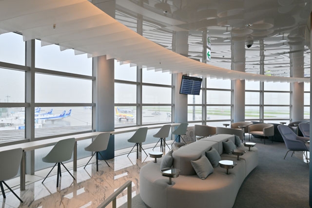 Lounge Us business lounge at Haneda Airport (HND)
