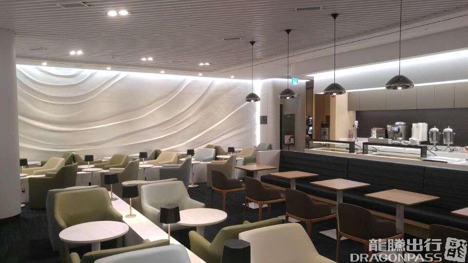 Sky Hub Lounge (Intl - Concourse A) business lounge at Incheon International Airport (ICN)