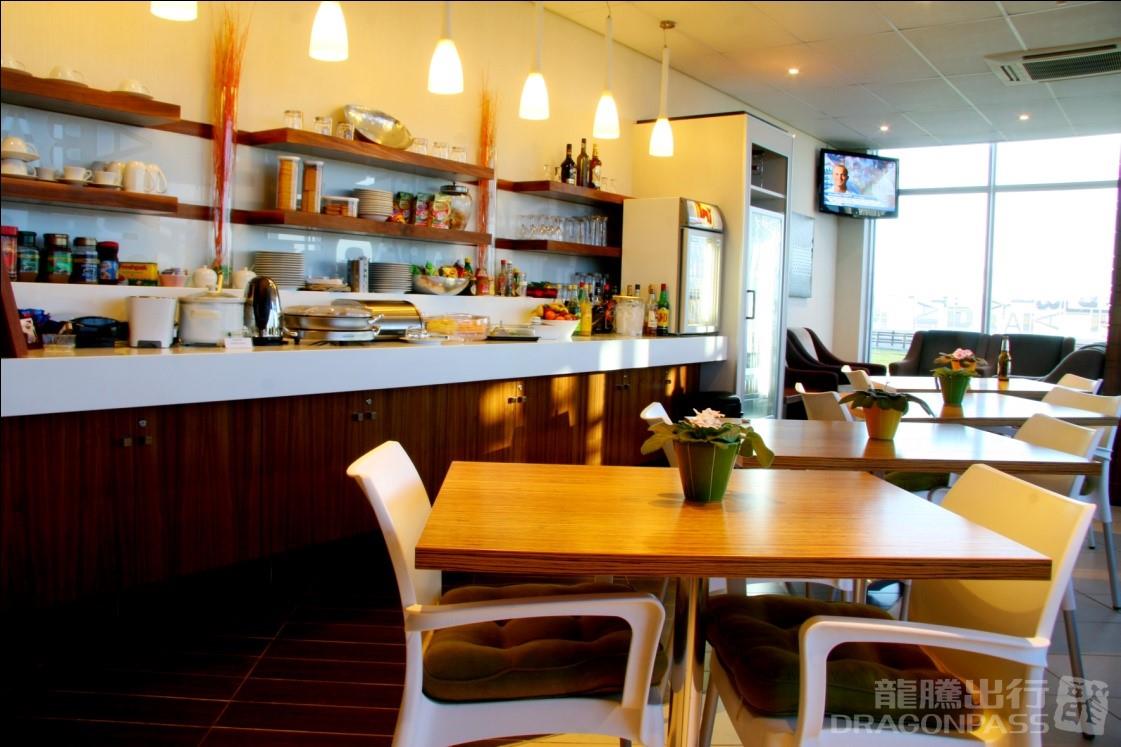 Bidvest Premier Lounge business lounge at East London Airport (ELS)