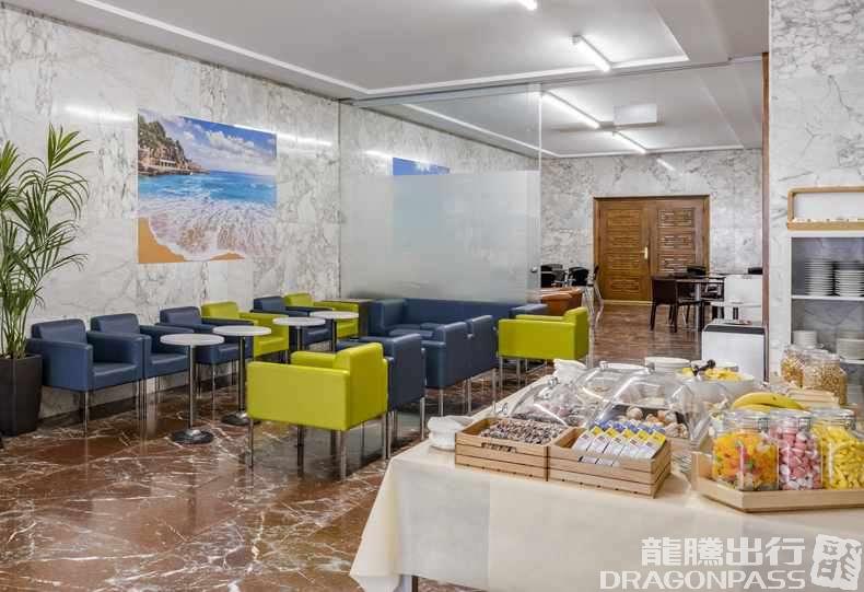 Sala VIP Llevant business lounge at Palma de Mallorca Airport (PMI)