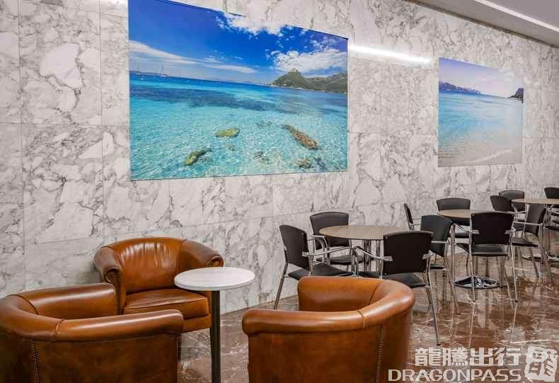 Sala VIP Llevant business lounge at Palma de Mallorca Airport (PMI)