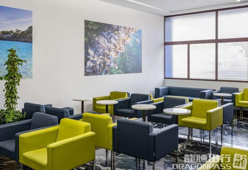 Sala VIP Llevant business lounge at Palma de Mallorca Airport (PMI)