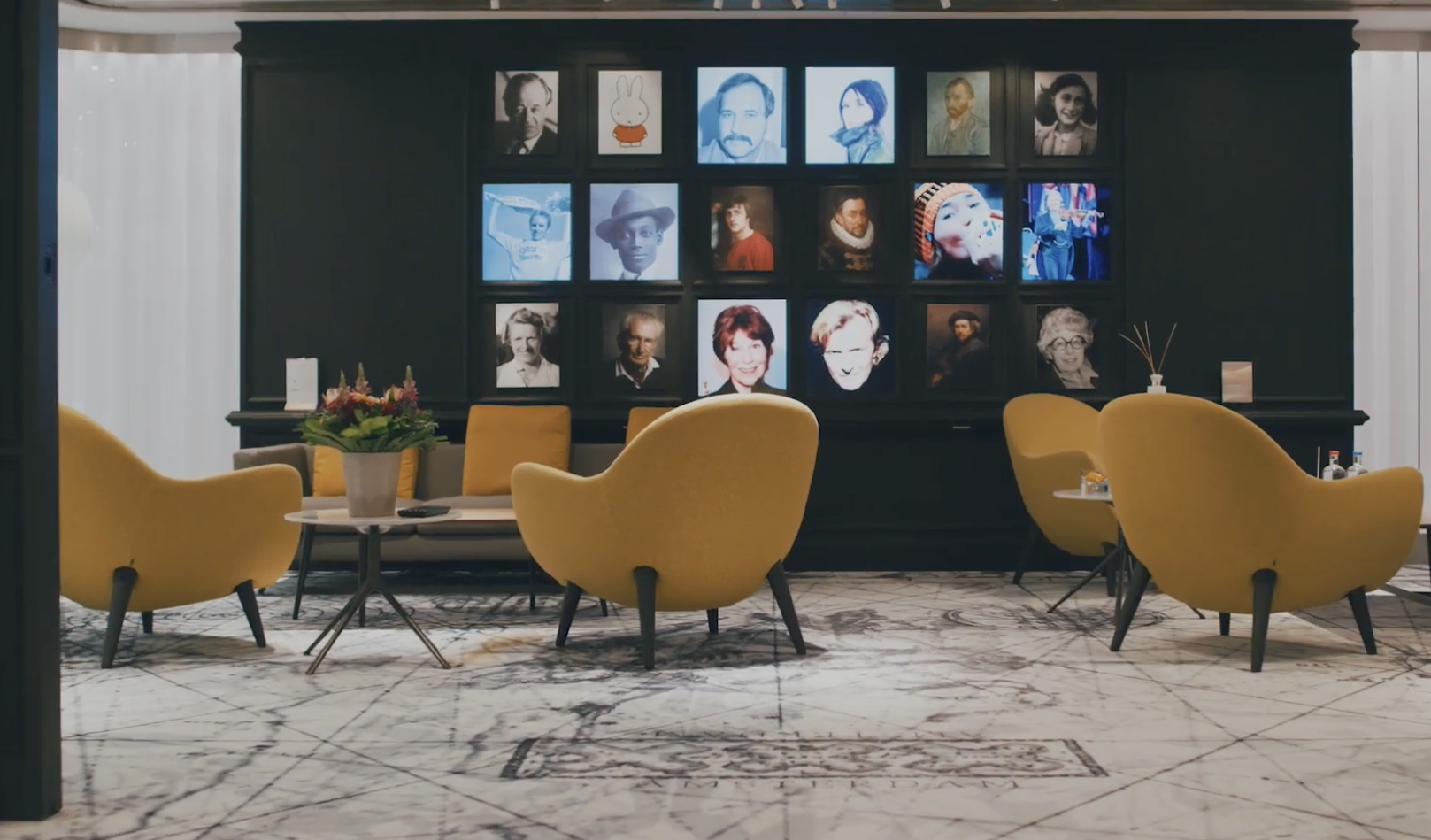Full VIP vip lounge at Amsterdam Schiphol International Airport (AMS)