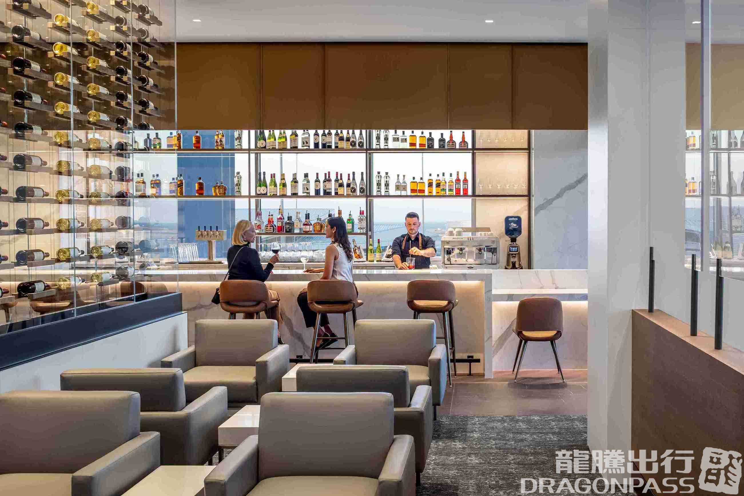 Maple Leaf Lounge business lounge at San Francisco International Airport (SFO)