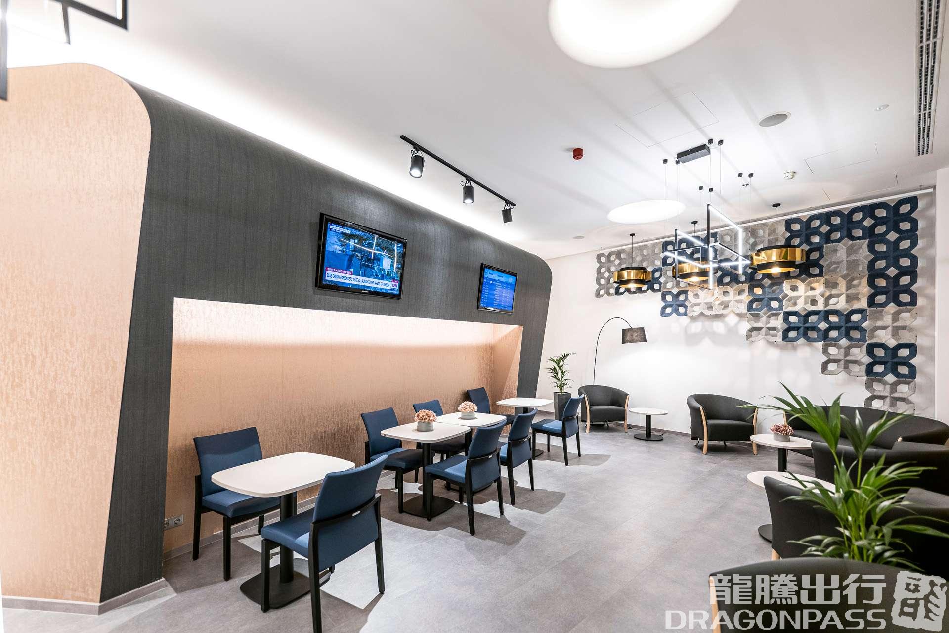 SkyCourt Lounge business lounge at Budapest Ferenc Liszt International Airport (BUD)