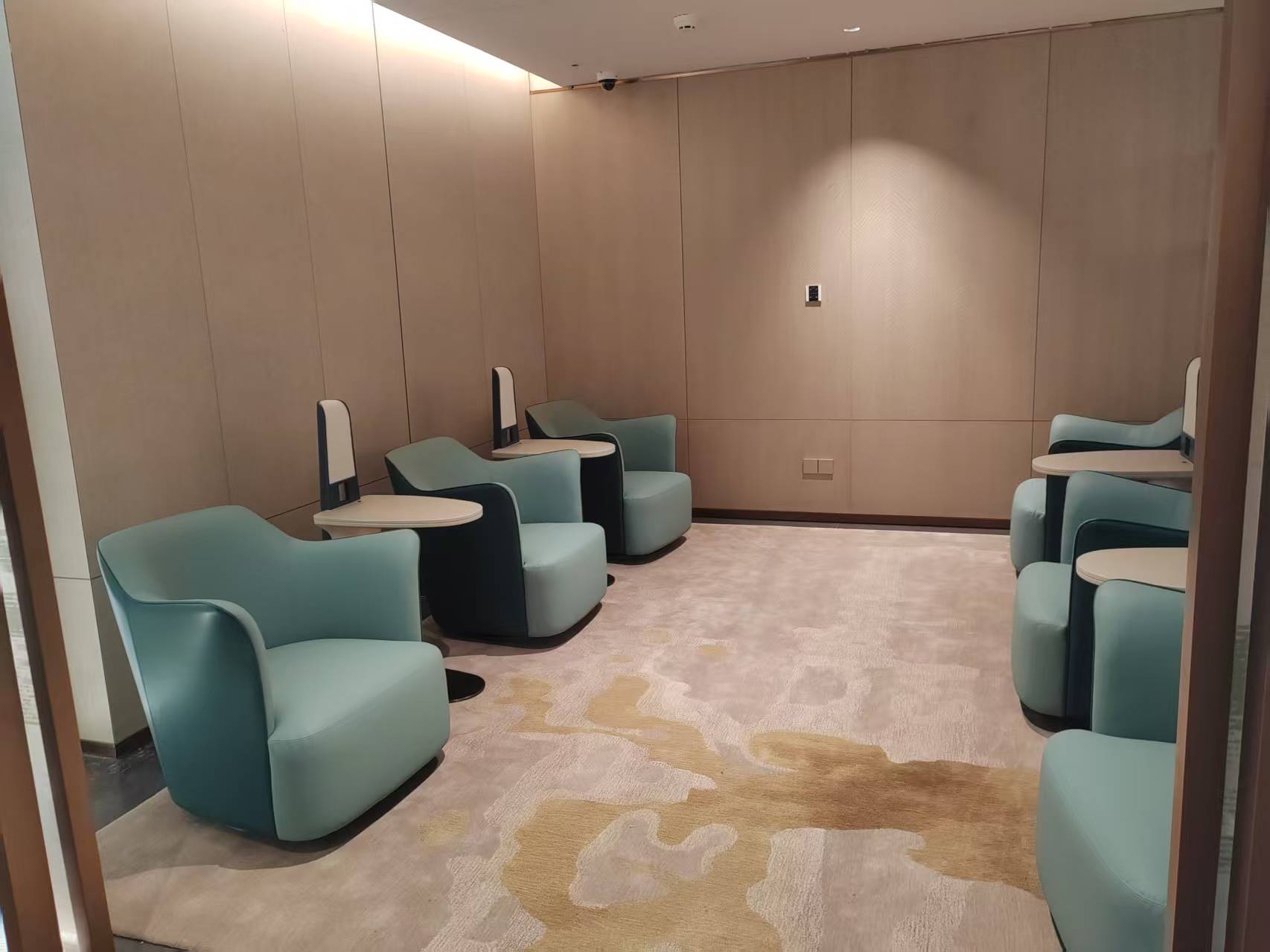 L34 Lounge (T3 Domestic) business lounge at Guangzhou Baiyun International Airport (CAN)