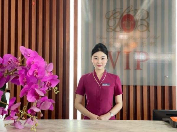 South Airlines First Class Lounge (T2 Domestic) business lounge at Harbin Taiping International Airport (HRB)