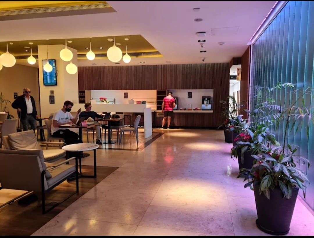 Meet & Greet with VIP lounge vip lounge at Jorge Newbery Airport (AEP)