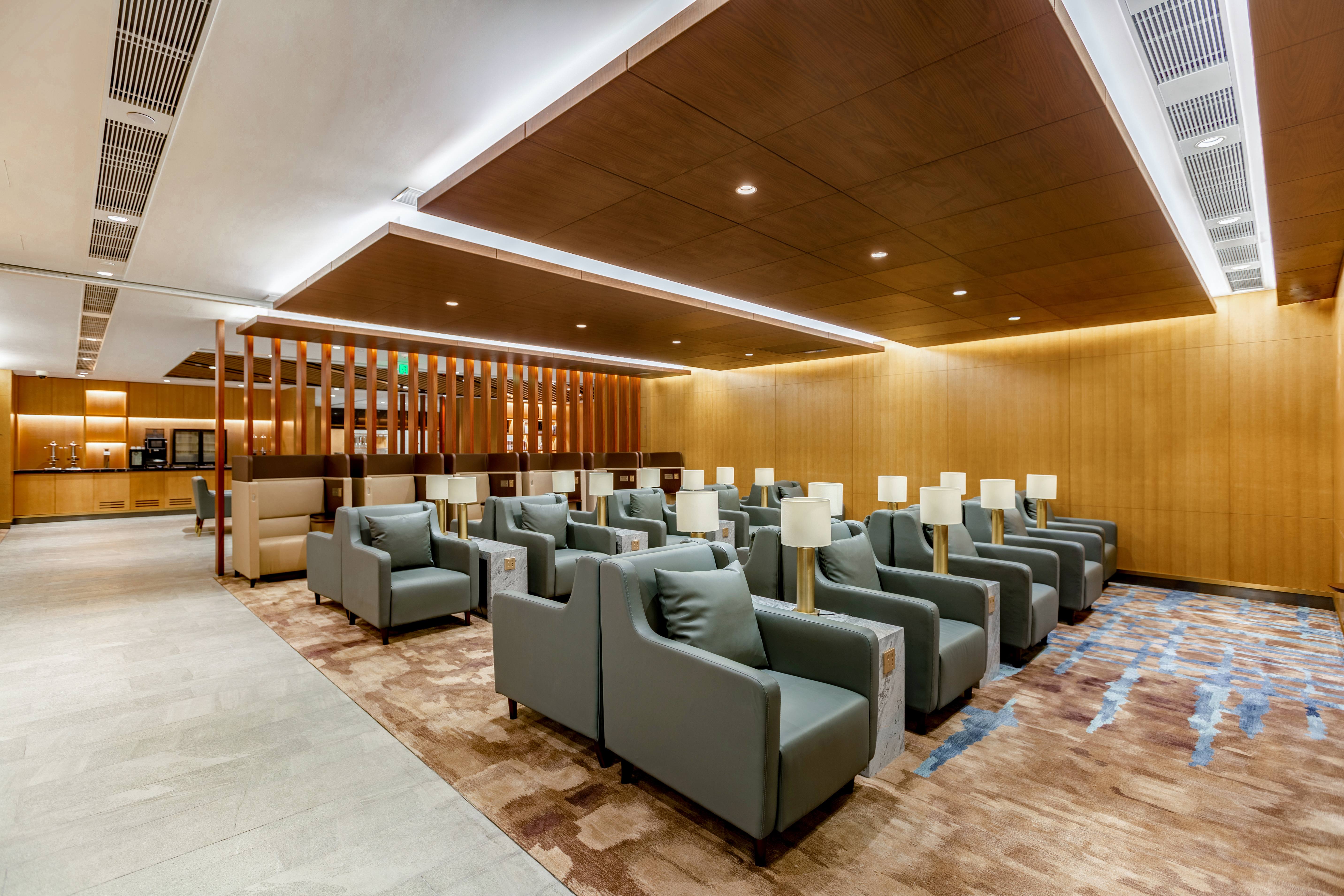 Huan Ya Airport VIP Lounge V1 business lounge at Qingdao Liuting International Airport (TAO)