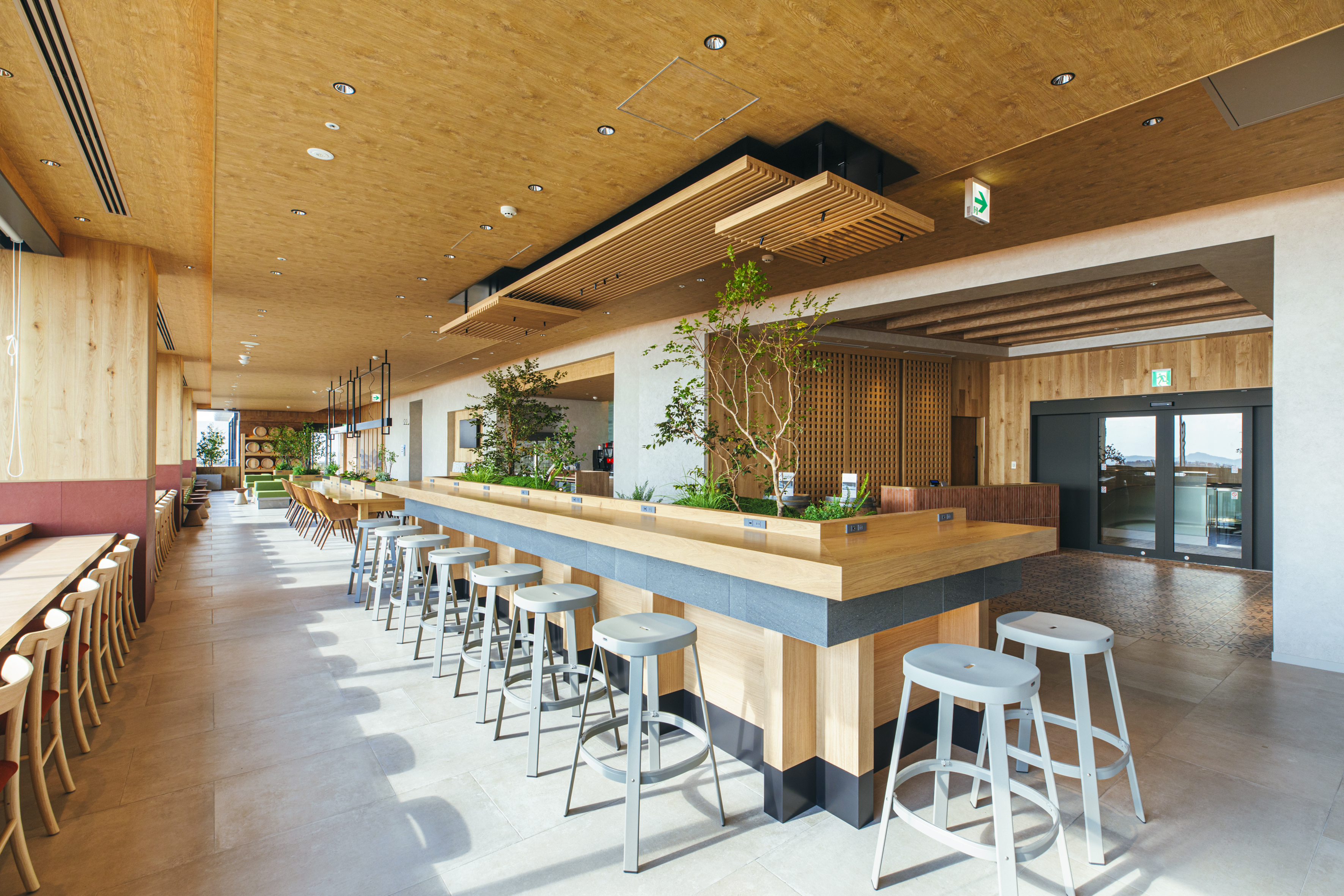 Yamanami Villa business lounge at Hiroshima Airport (HIJ)