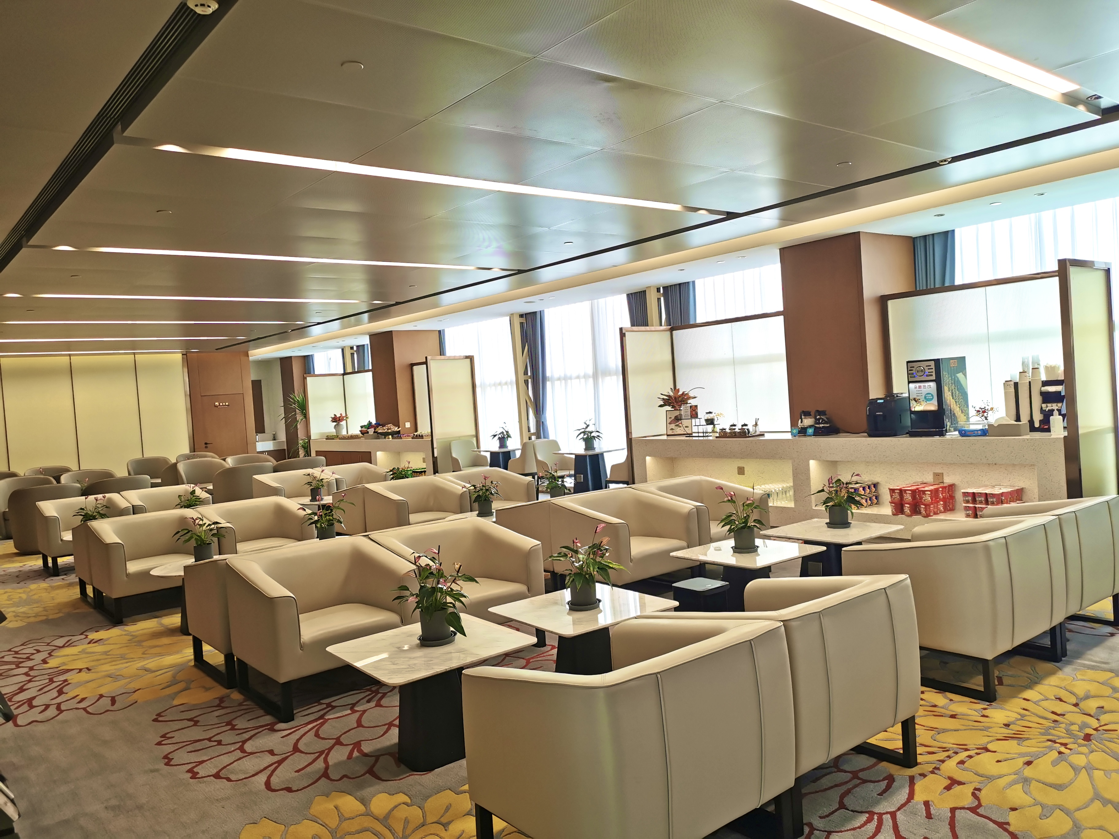 First Class Lounge No. 1 (T1 Domestic) business lounge at Jinan Yaoqiang International Airport (TNA)