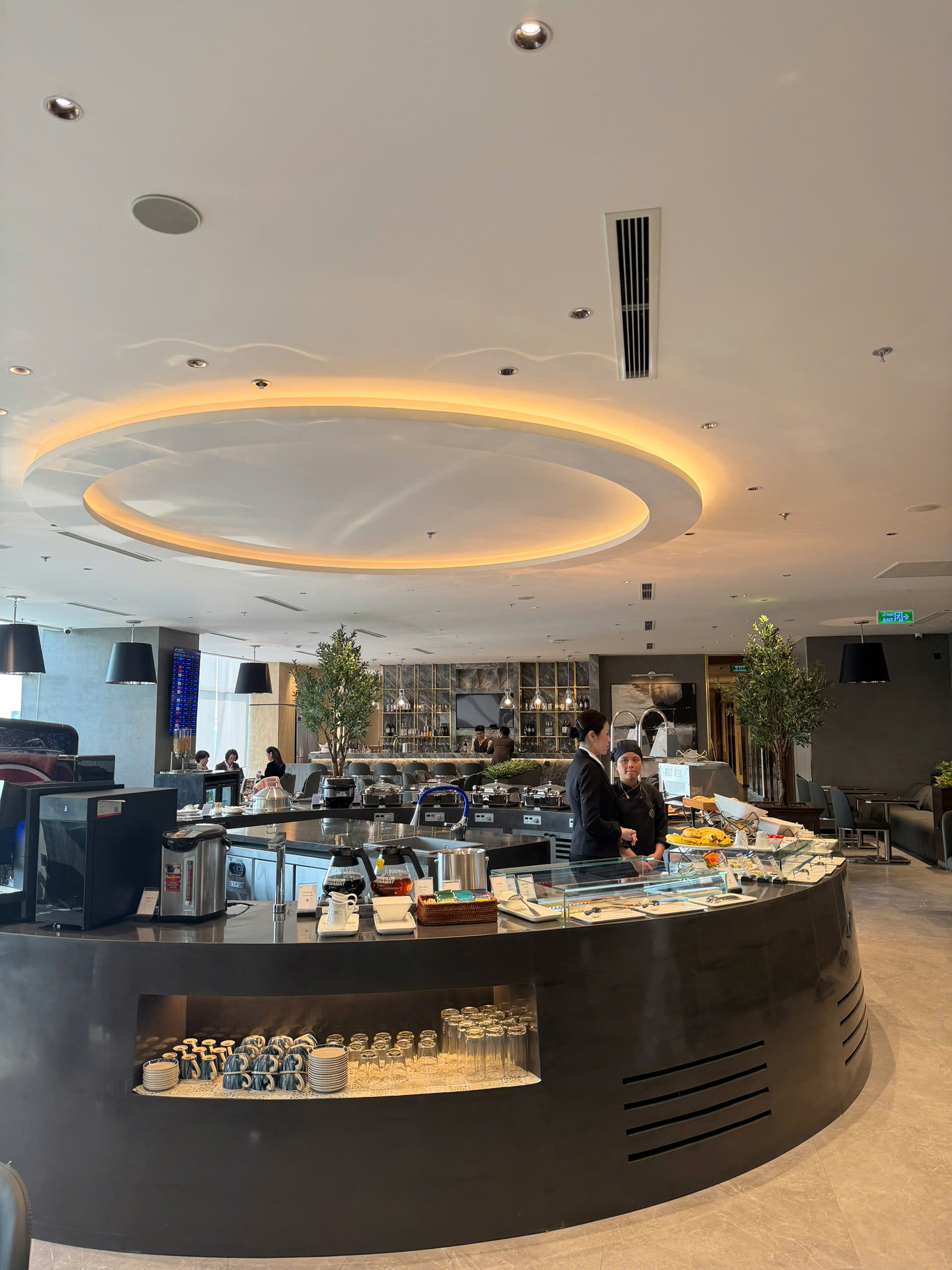 SH Premium Lounge Ha Noi 3 business lounge at Noi Bai International Airport (HAN)